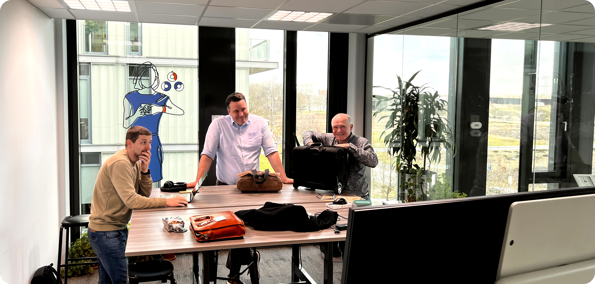 365 Angels kantooromgeving met moderne technologie